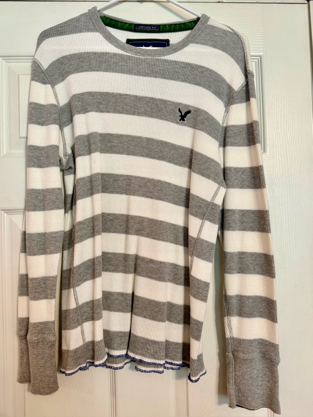 AMERICAN EAGLE MENS Striped Grey-White Long-Sleeve Sweater Ribbed Shirt Sz LG